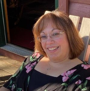 Meet your Posher, Cheryl